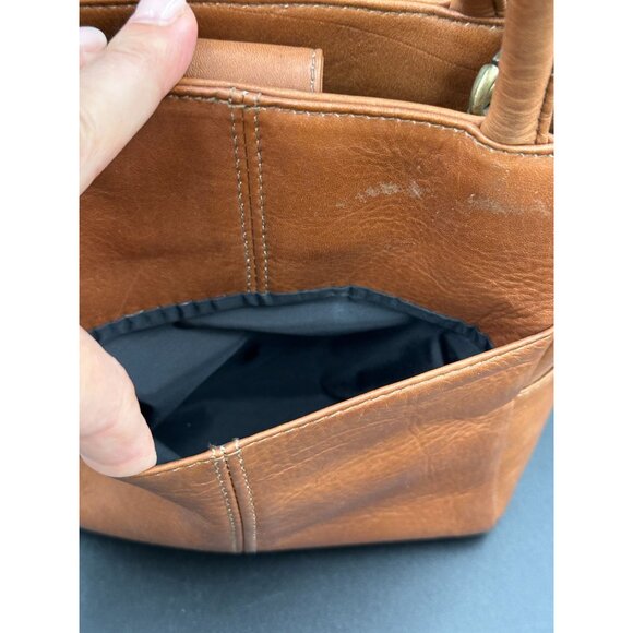 Land Outback Tan Leather Purse With 20" Shoulder Strap & Multiple Pockets - Picture 9 of 14